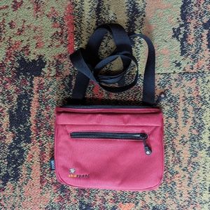 Sherpani Zoom Crossbody Purse Bag